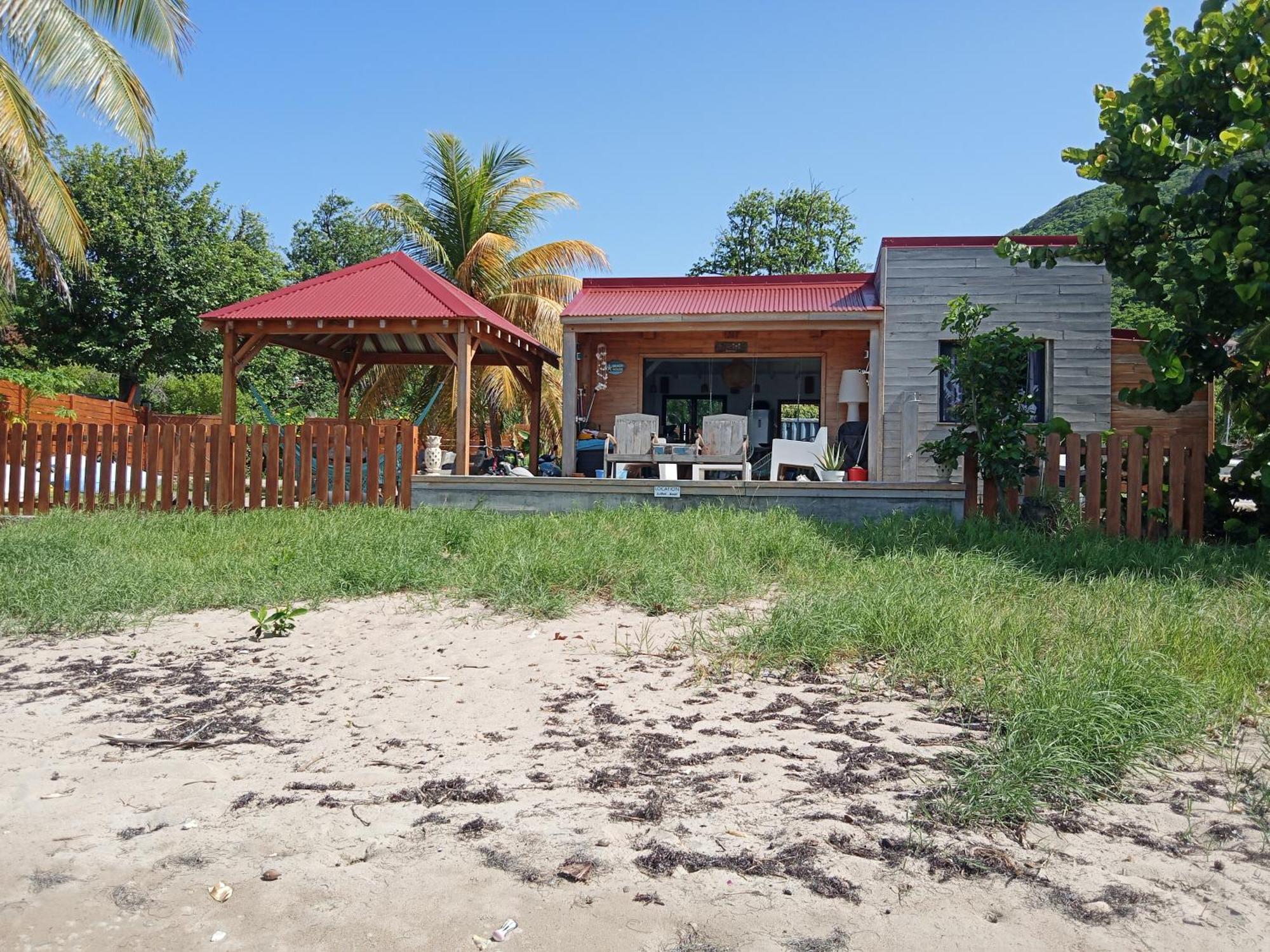 Beach House A Terre De Haut Exteriör bild